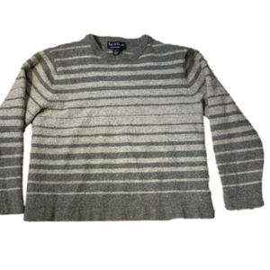 5/$20 BUNDLE 🎈 Extra fine merino wool grey boys large sweater in box 17
